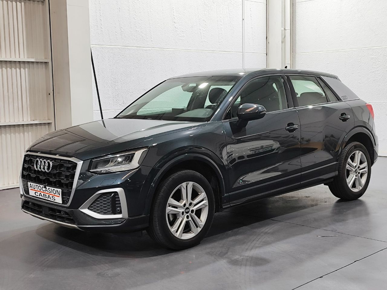 audi q2 2021 /