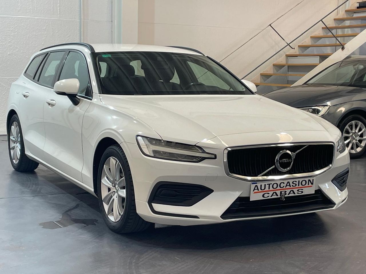 volvo v60 2019 / foto grande (3)