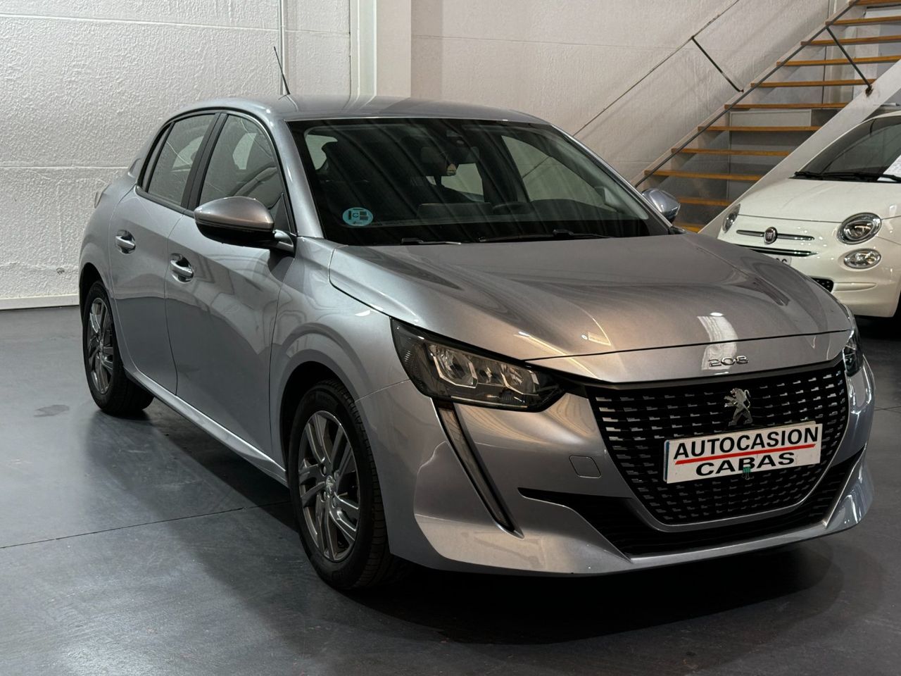 peugeot 208 2021 / foto grande (3)