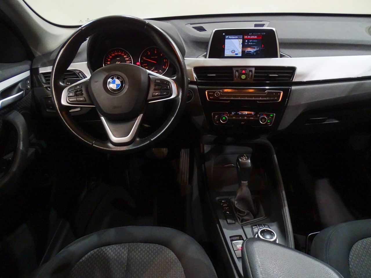 BMW X1 sDrive18d  - Foto 2