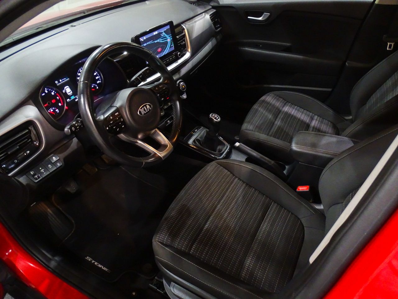 Kia Stonic 1.0 T-GDi 74kW (100CV) MHEV iMT Drive  - Foto 2
