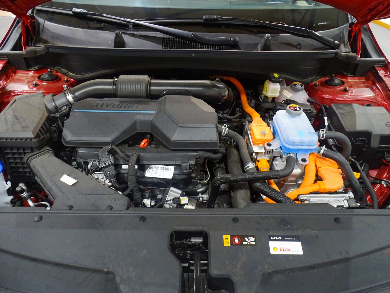 Kia Sportage 1.6 T-GDi PHEV 198kW (265CV)   4x4 Drive  - Foto 2