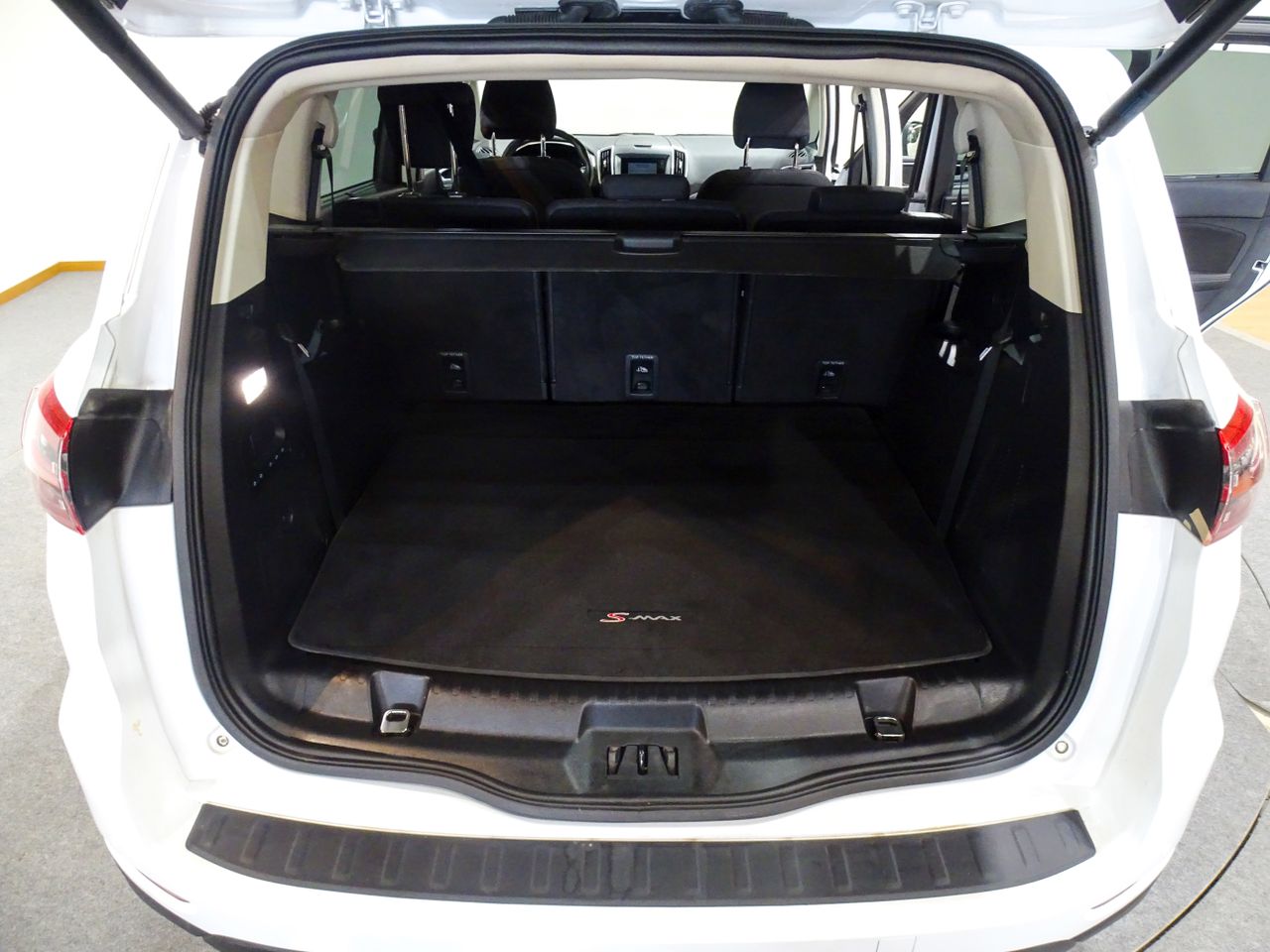 Ford S Max 2.0 TDCi 110kW ( 150CV )   PowerShift Titanium  - Foto 2