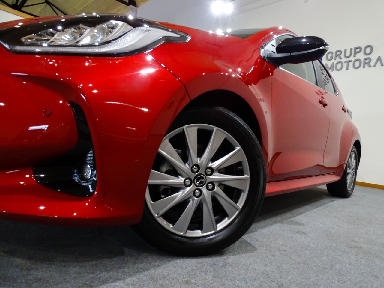 Mazda 2 Hybrid 1.5 85 kW (116 CV) CVT Select  - Foto 2