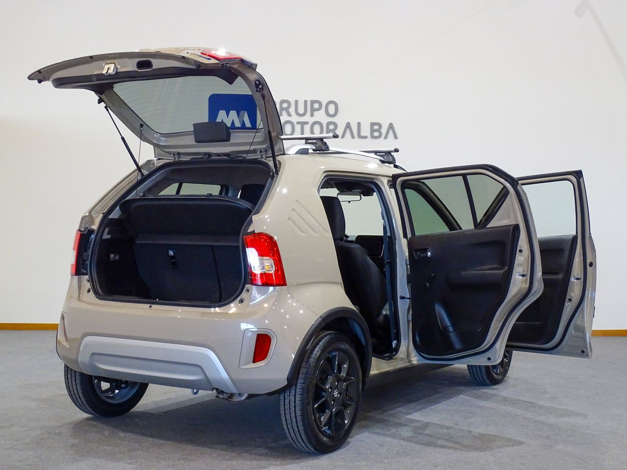 Suzuki Ignis 1.2i  61Kw (83cv )   Mild Hybrid GLE  - Foto 2