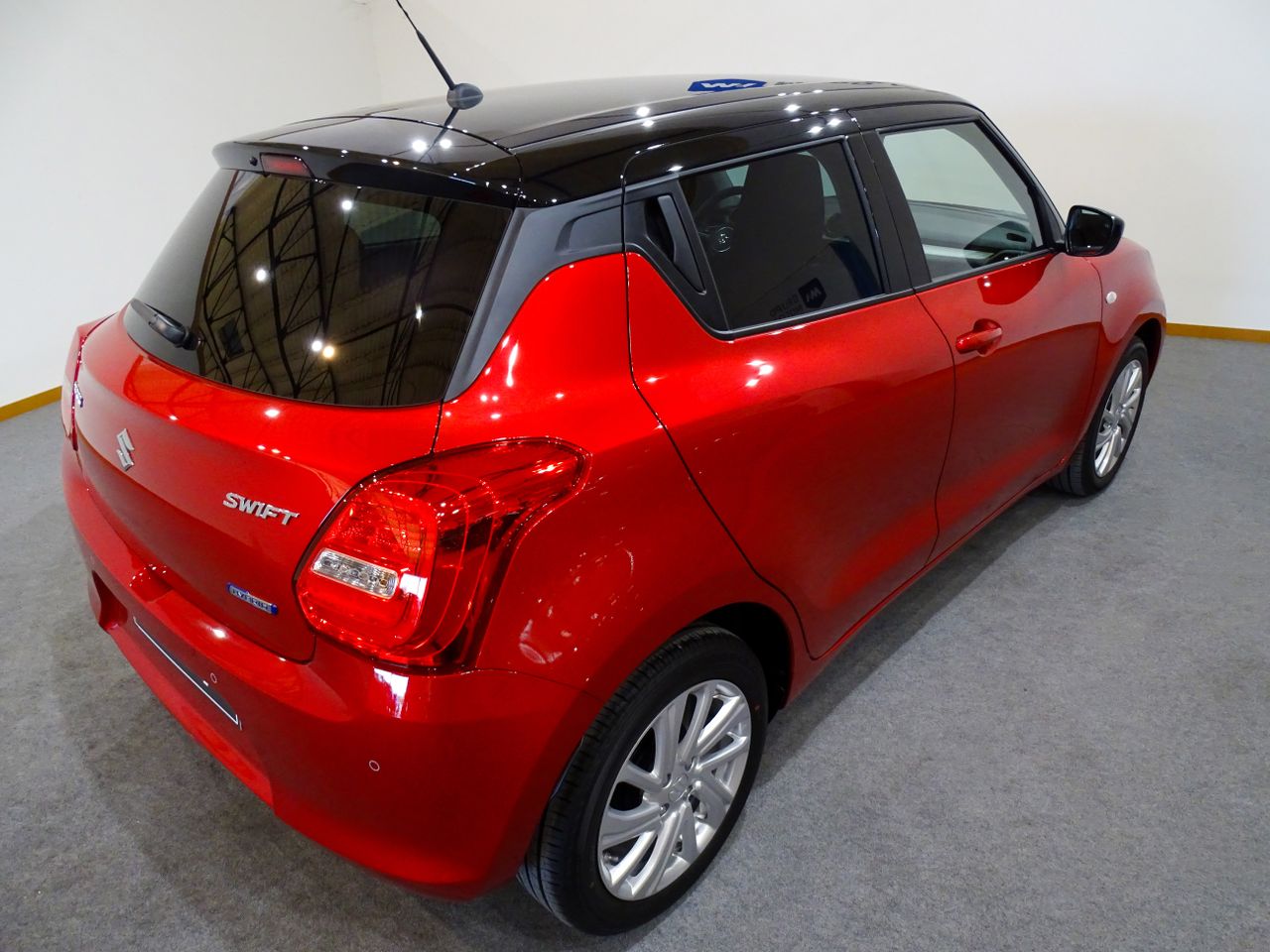 Suzuki Swift 1.2   Mild Hybrid CVT GLE  - Foto 2