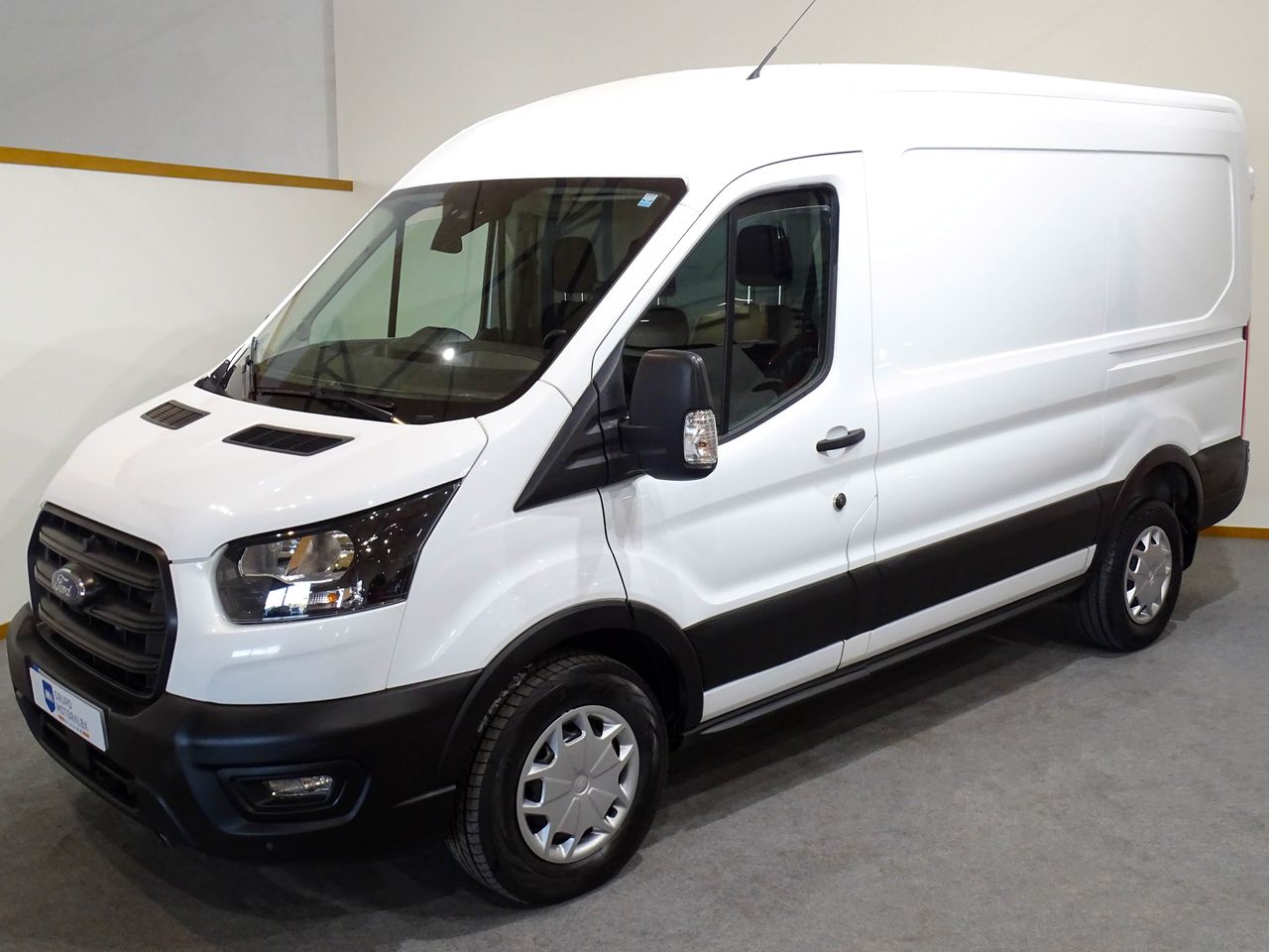 Ford Transit 350 96kW L2H2 Van   FWD Trend  - Foto 2