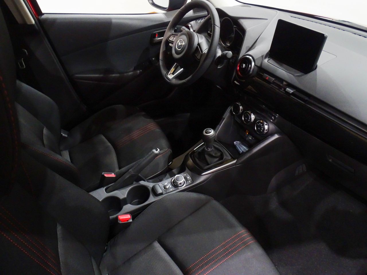 Mazda 2 1.5 e-SKYACTIV G 66kW (90CV) MT Homura  - Foto 2