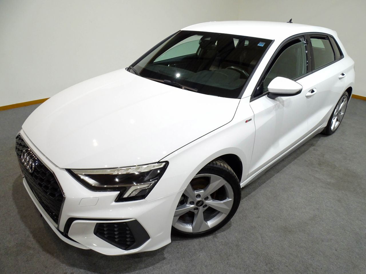 Audi A3 Sportback   35 TFSI 110kW (150CV ) S tronic S Line  - Foto 2