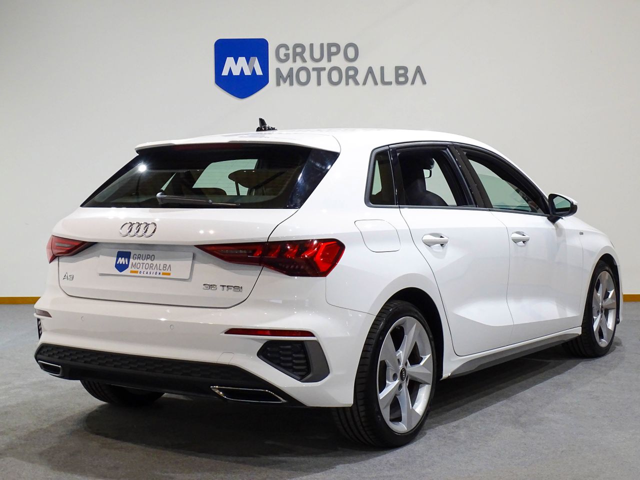 Audi A3 Sportback   35 TFSI 110kW (150CV ) S tronic S Line  - Foto 2