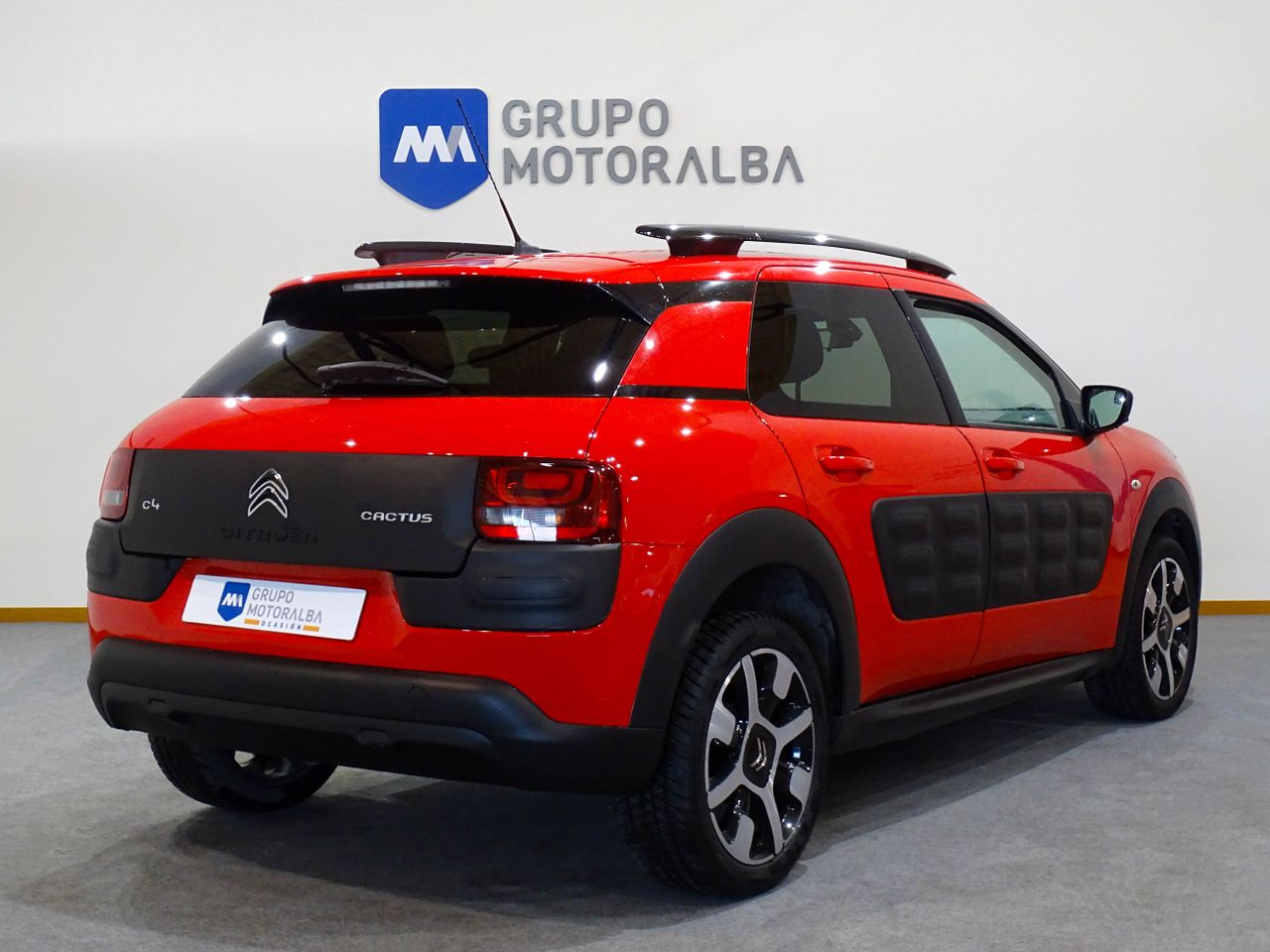 Citroën C4 Cactus 1.2 PureTech 60KW (82CV) Feel Edition  - Foto 2