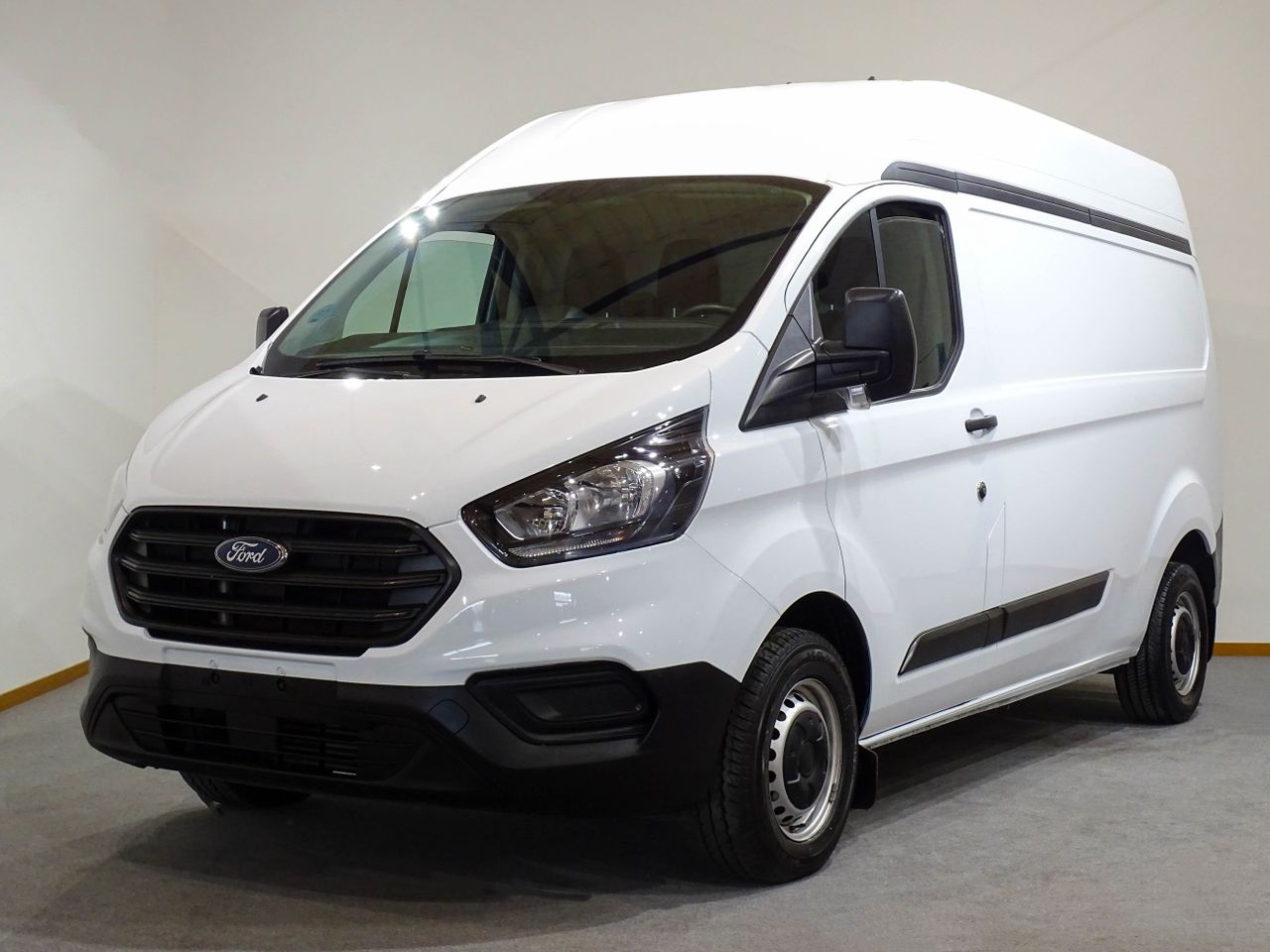 Ford Tourneo  Custom Van Doble 2.0 TDCI 77kW ( 105CV ) 300 L1 Trend  - Foto 2