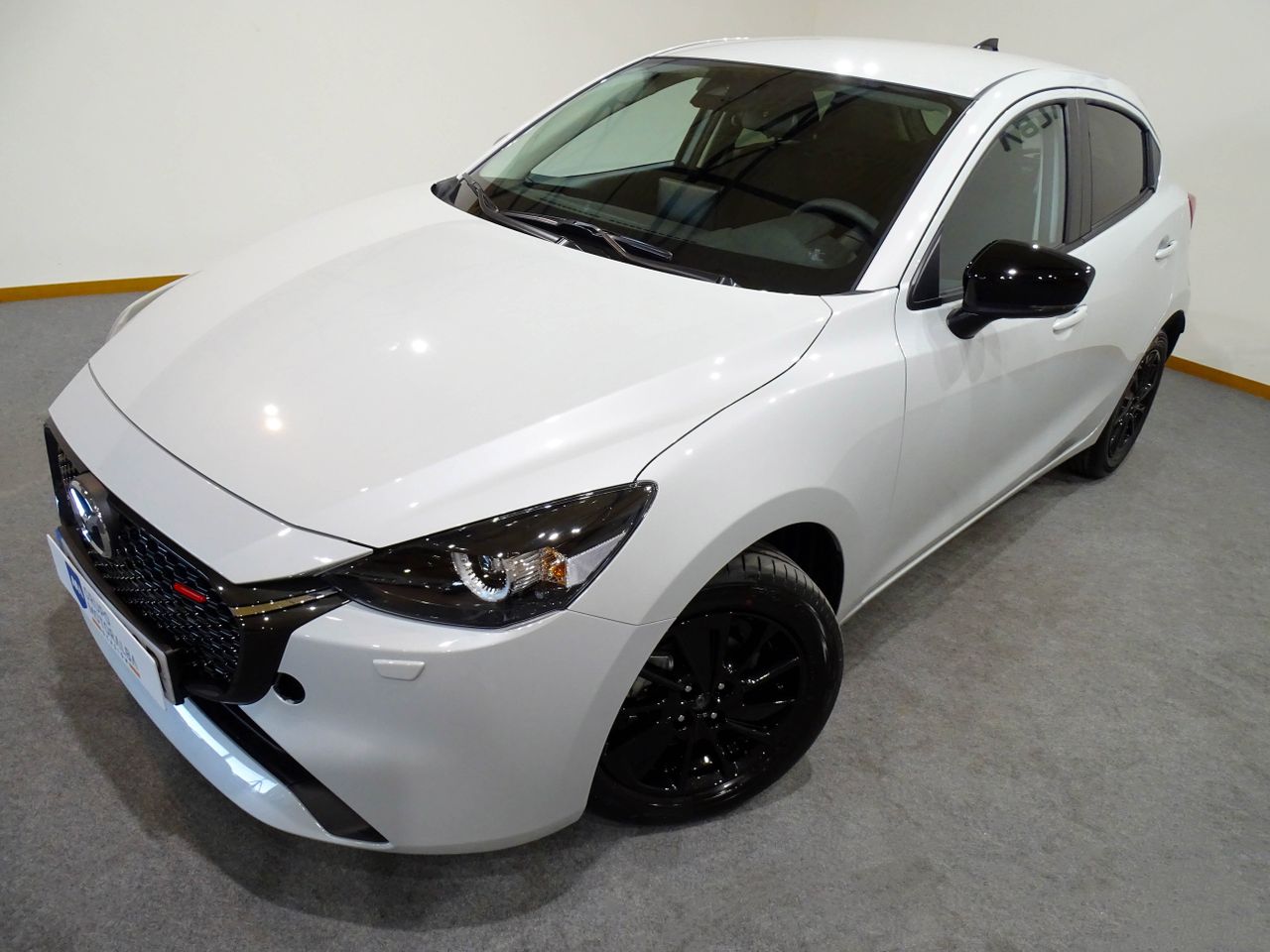 Mazda 2 1.5 e-SKYACTIV G 66kW (90CV) Homura  - Foto 2