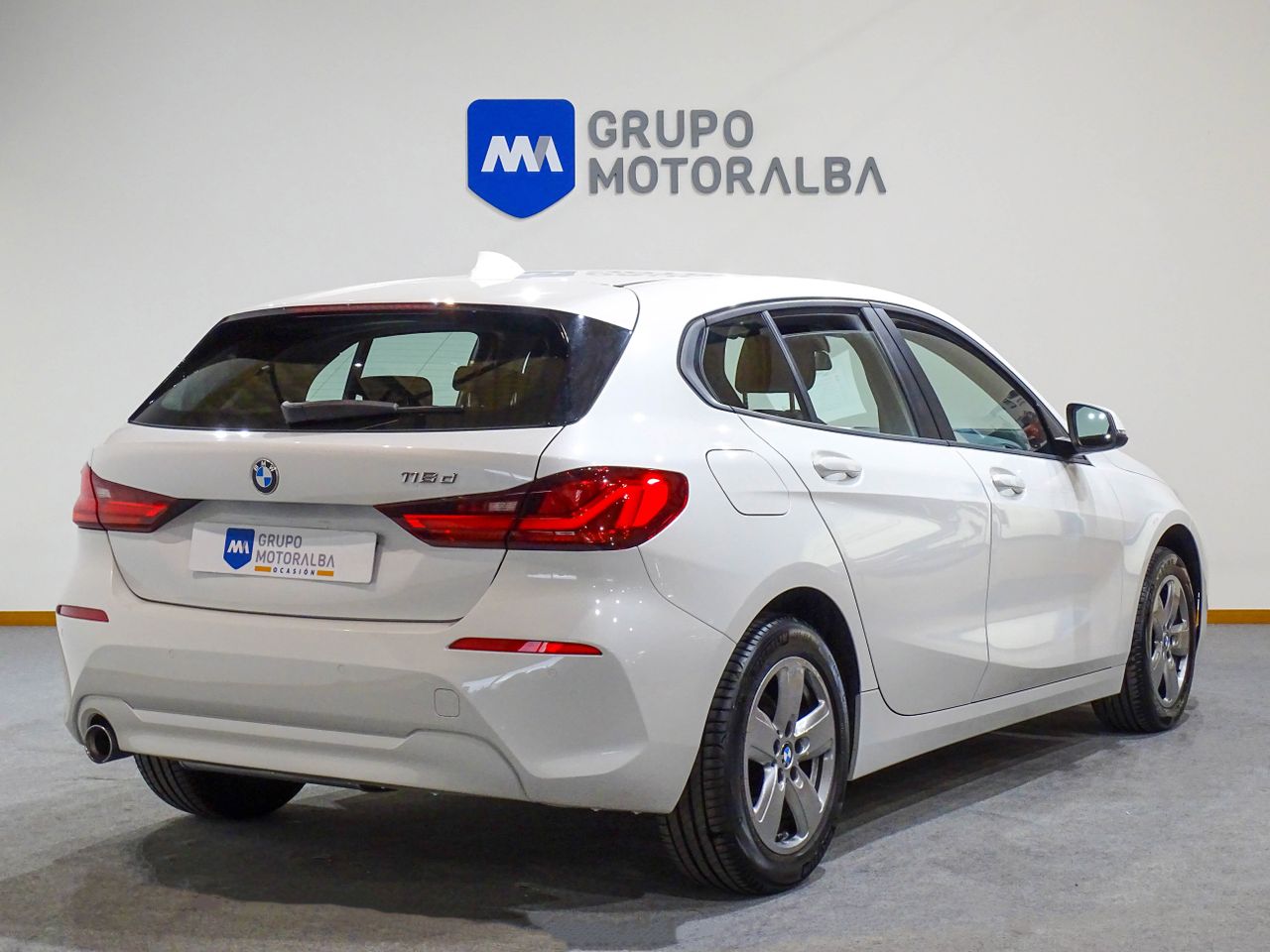 BMW Serie 1 116d  85kW ( 115CV )  - Foto 2