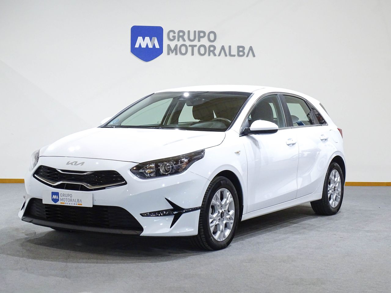 Kia Ceed 1.6 MHEV iMT 100kW (136CV) Drive  - Foto 2