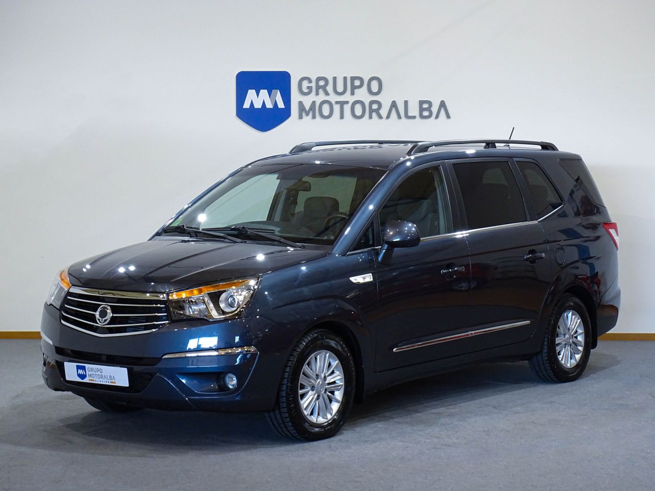 SsangYong Rodius D22T 131kW ( 178cv ) LINE  - Foto 2