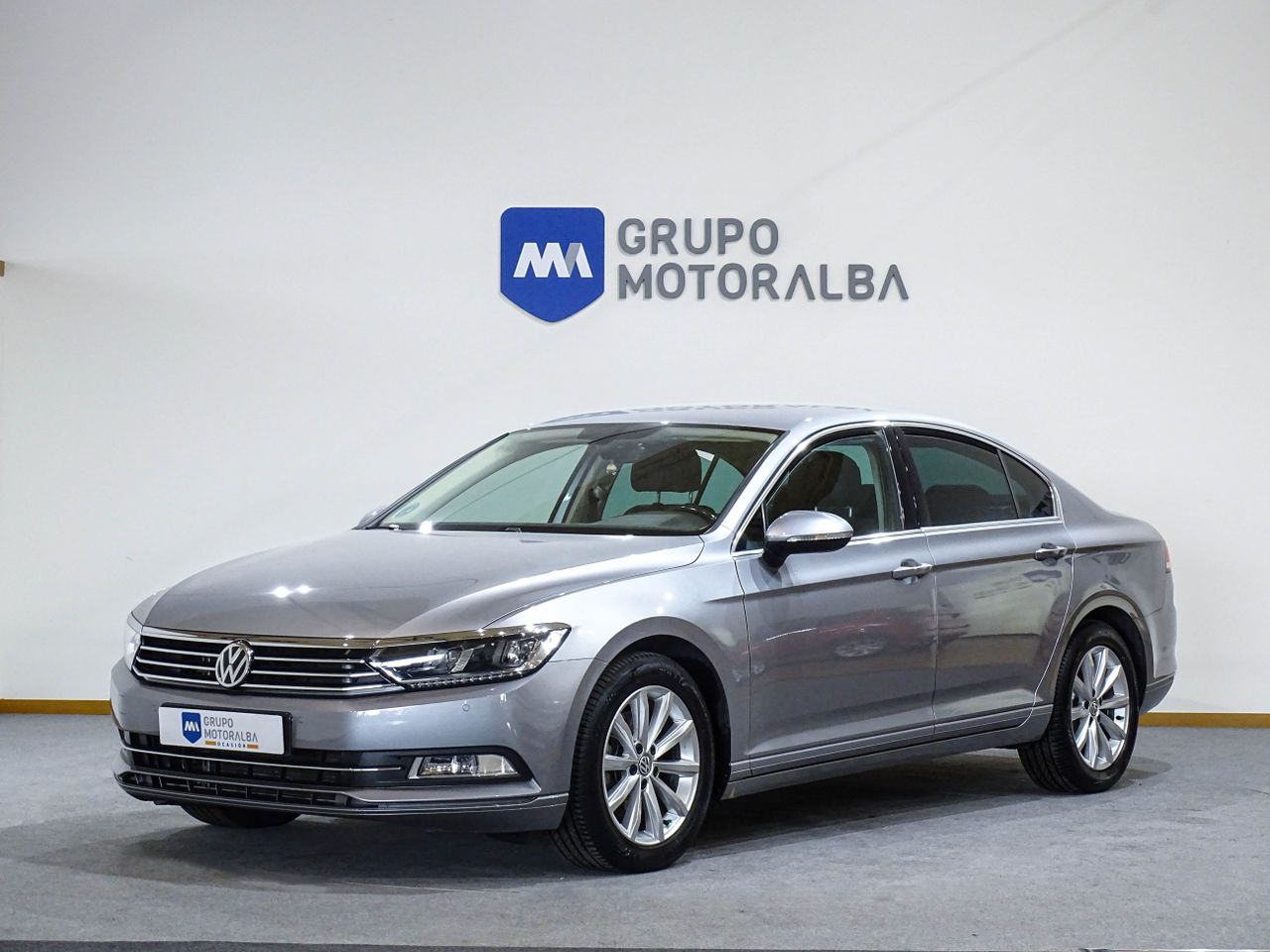 Volkswagen Passat 2.0 TDI 110kW (150CV) Advance  - Foto 2