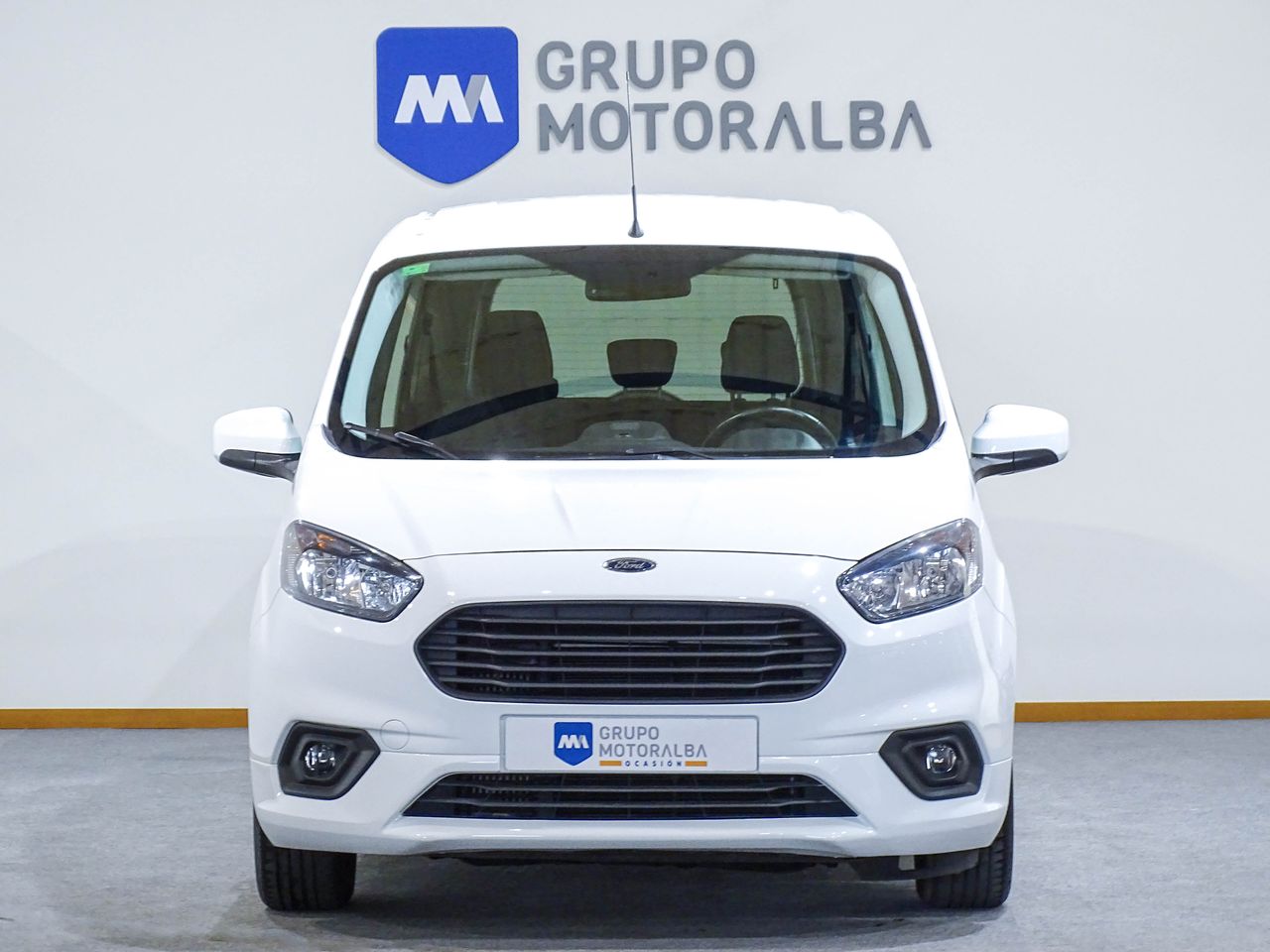 Ford Tourneo Courier 1.5 TDCi 74kW (100CV) Trend  - Foto 2