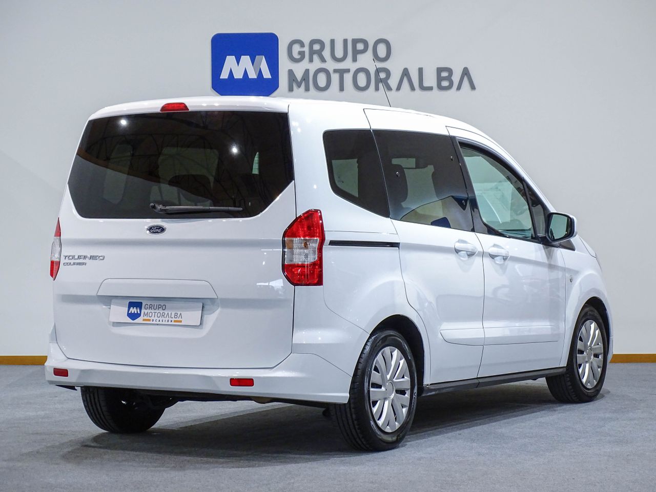 Ford Tourneo Courier 1.5 TDCi 74kW (100CV) Trend  - Foto 2