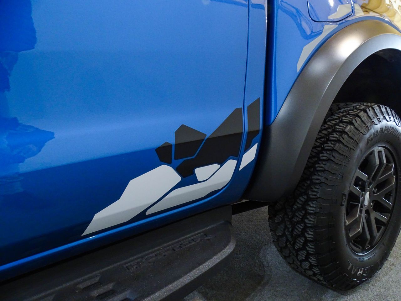 Ford Ranger 2.0 Ecoblue 157kW ( 213CV ) 4x4 Dob Cab AT  Raptor  - Foto 2