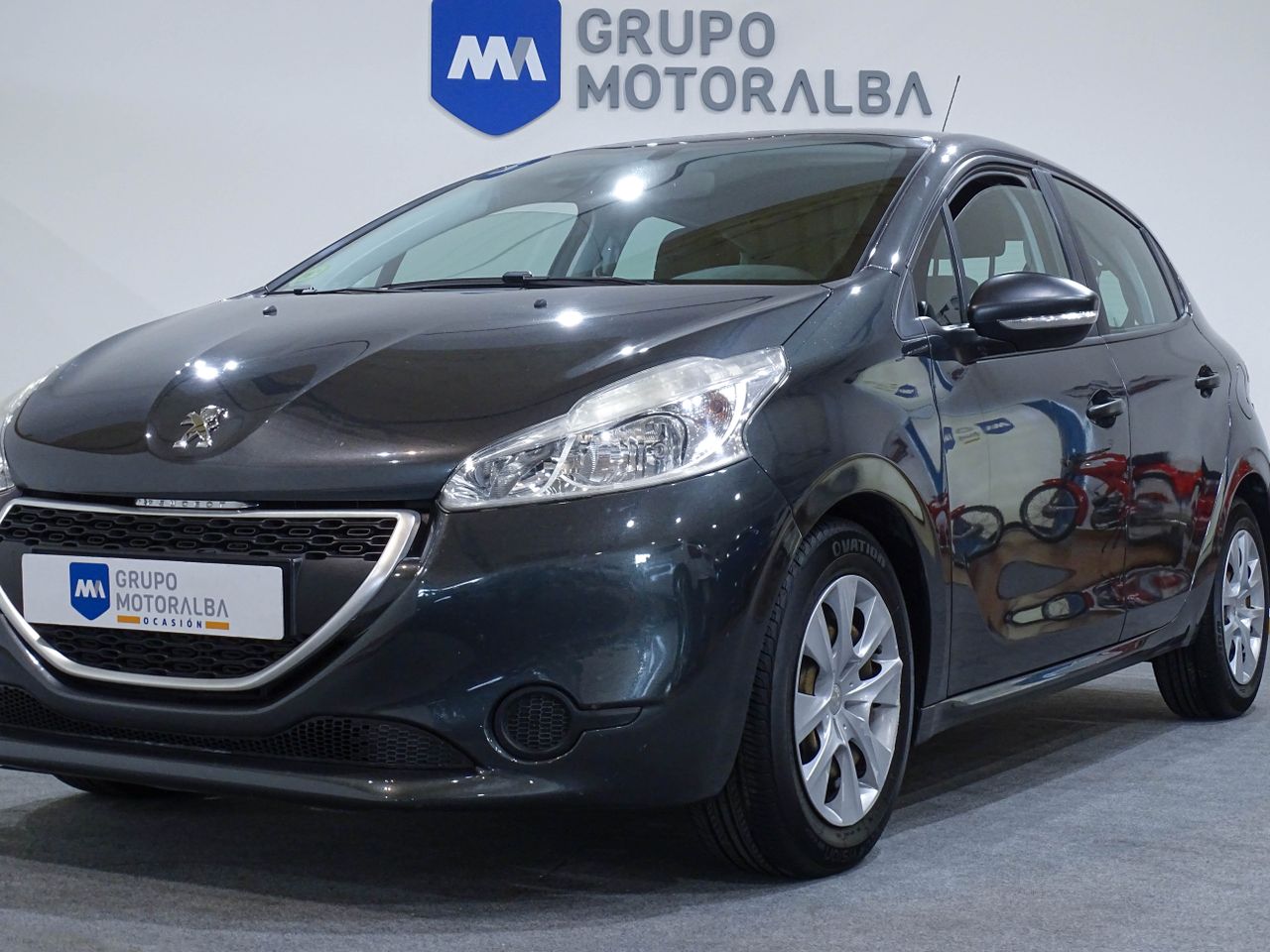 Peugeot 208 5P ACTIVE 1.4 HDi 50Kw ( 68cv ) Active  - Foto 2