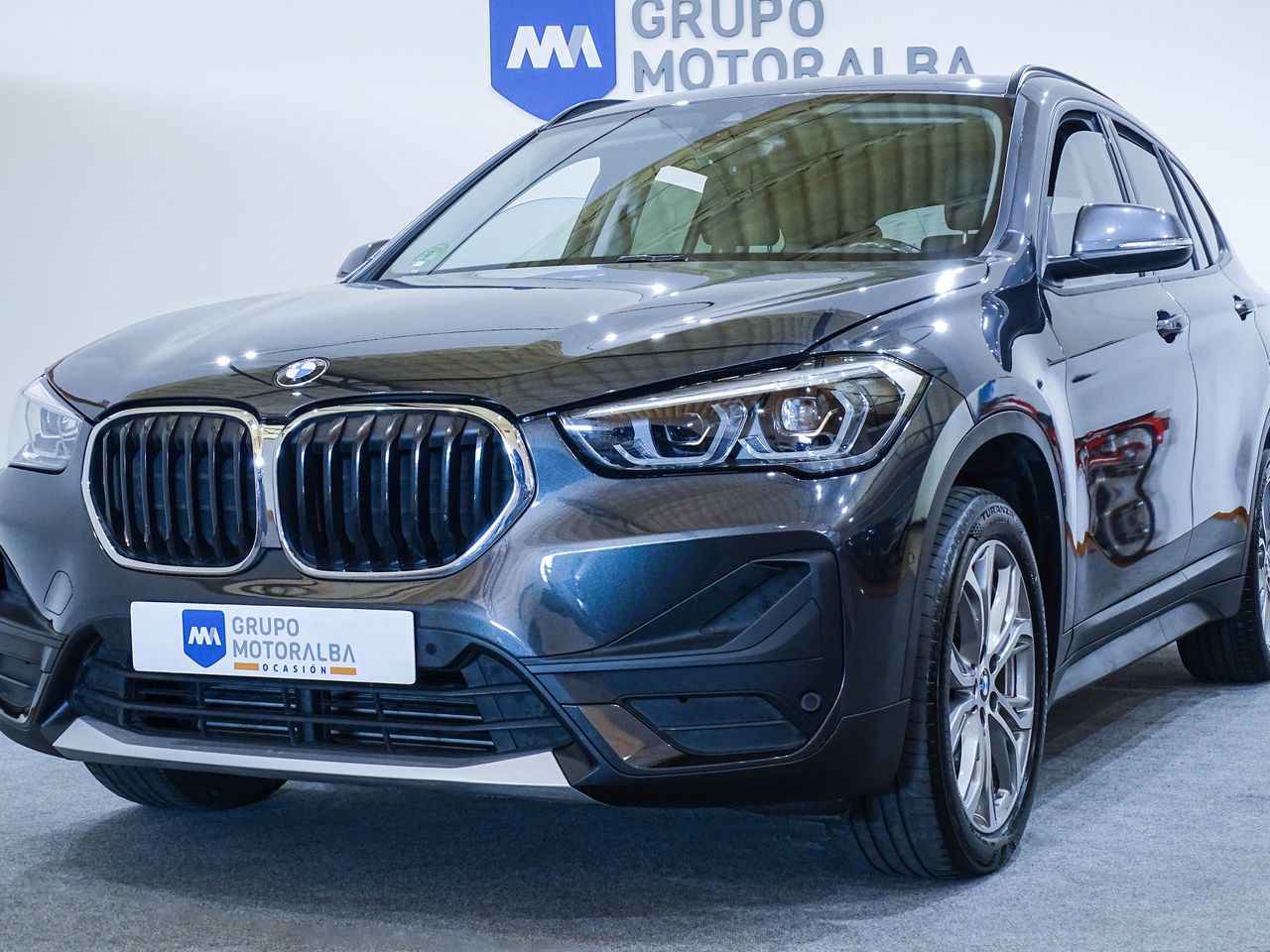 BMW X1 1.5 sDrive18i  103kW ( 140CV )  - Foto 2