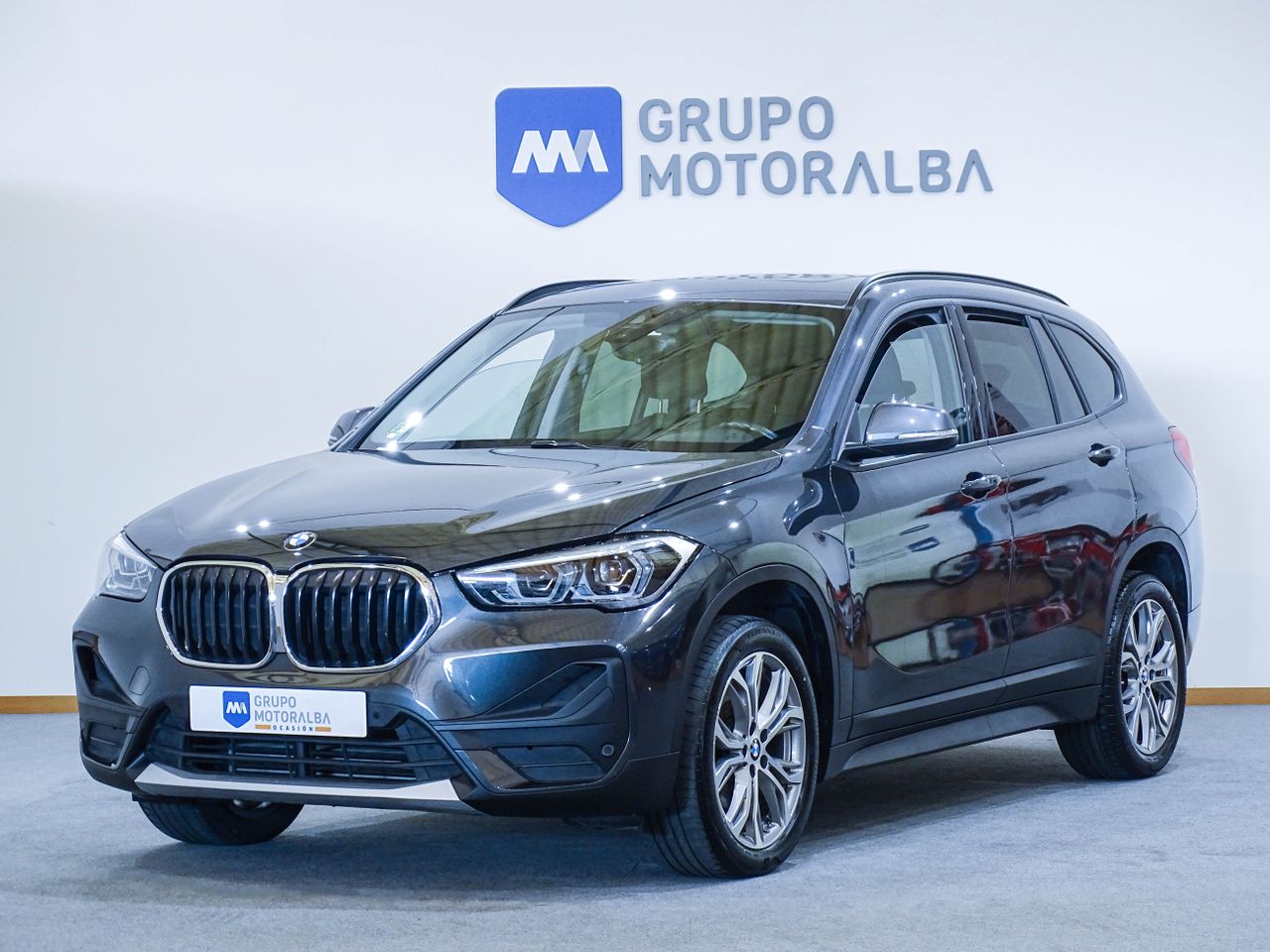 BMW X1 1.5 sDrive18i  103kW ( 140CV )  - Foto 2