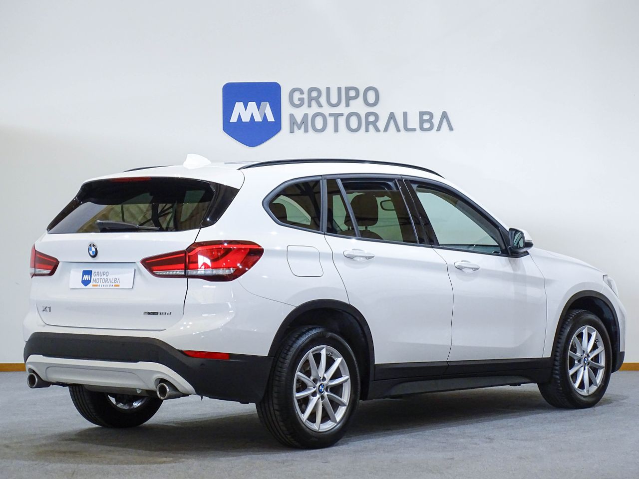 BMW X1 2.0 sDrive18d 110Kw ( 150cv )  - Foto 2