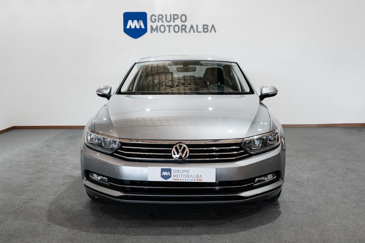 Volkswagen Passat Advance 2.0 TDI 110kW (150CV) DSG  - Foto 2