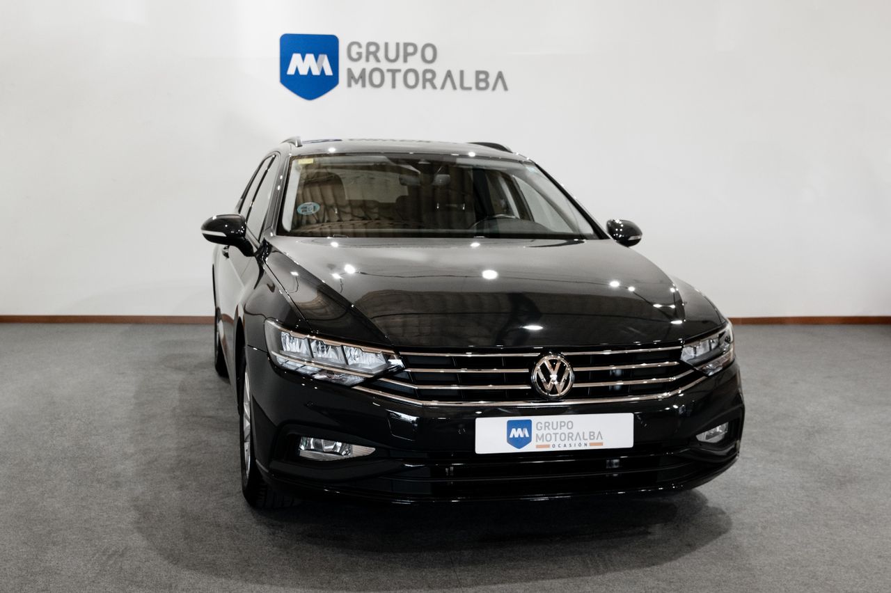 Volkswagen Passat Variant Advance 1.6 TDI 88kW(120CV) DSG Variant  - Foto 2