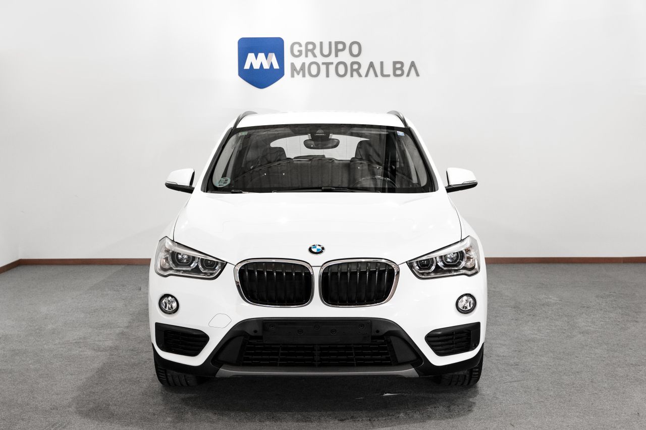 BMW X1 Business 2.0 sDrive18d 110kW ( 150CV ) AT  - Foto 2