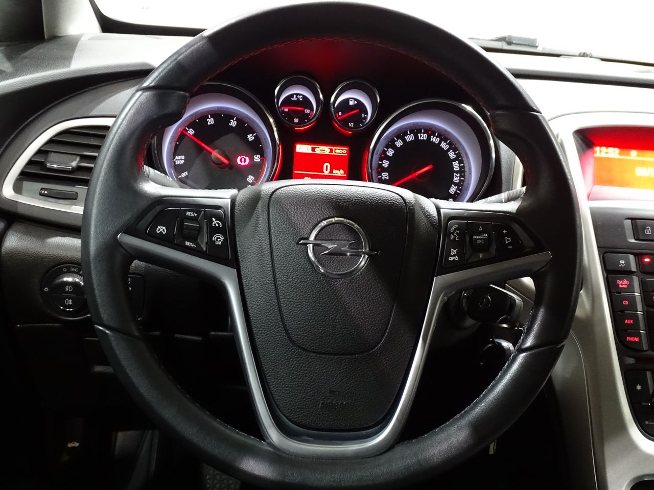Opel Astra 1.7 CDTi 110 CV  - Foto 2