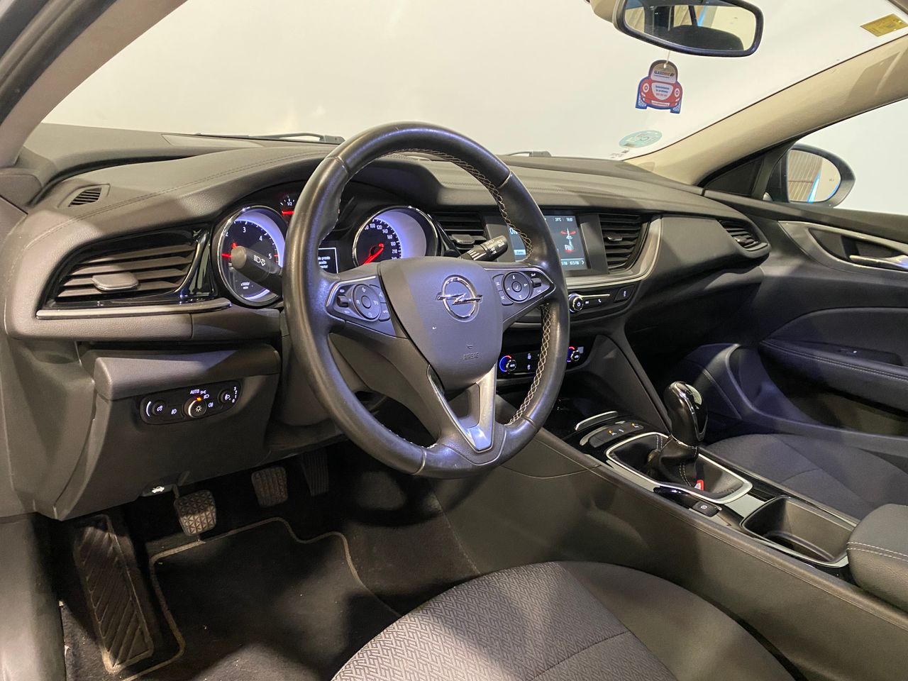 Opel Insignia ST 1.6 CDTi 81kW ecoTEC D Selective - foto 6