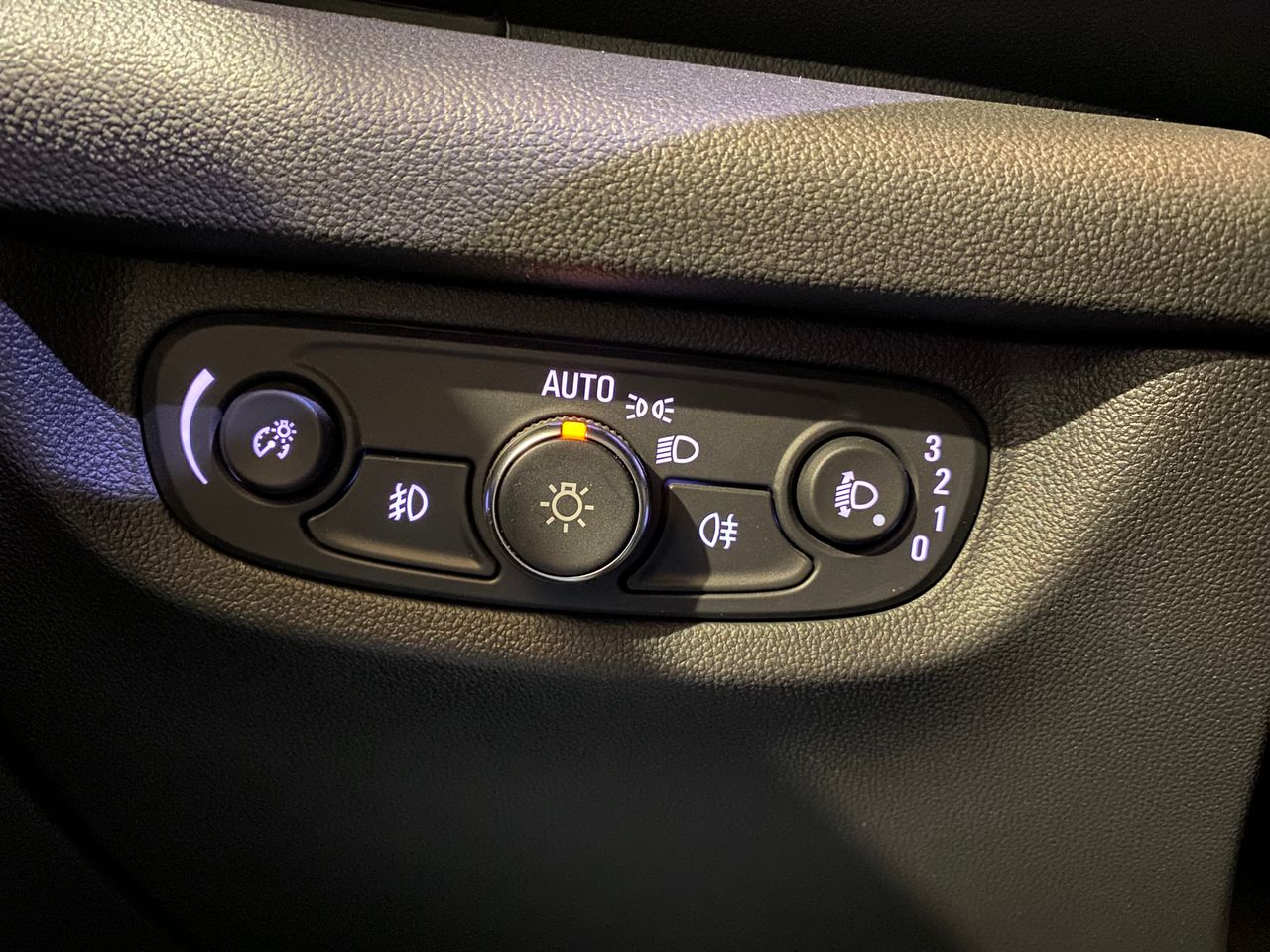 Opel Insignia ST 1.6 CDTi 81kW ecoTEC D Selective - foto 10