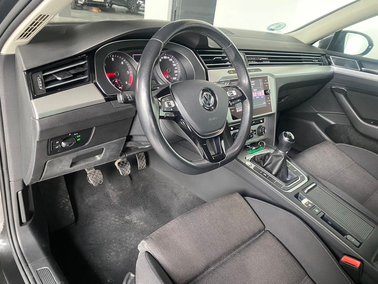 Volkswagen Passat Advance 2.0 TDI 110kW (150CV) - foto 7