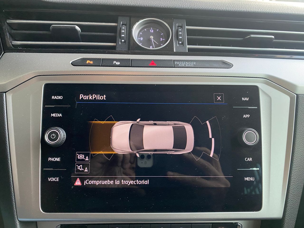 Volkswagen Passat Advance 2.0 TDI 110kW (150CV) - foto 14