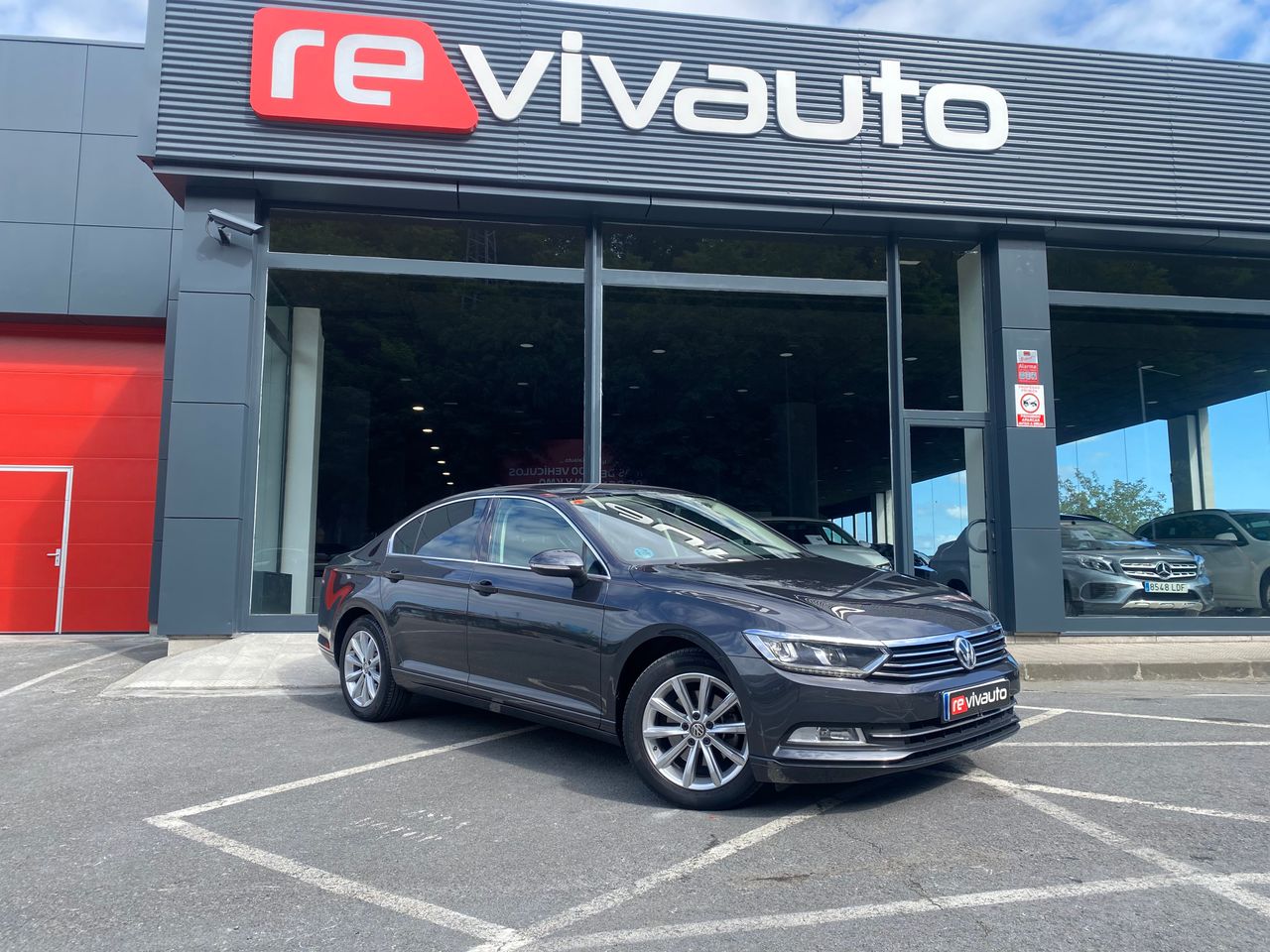 Volkswagen Passat Advance 2.0 TDI 110kW (150CV) - foto 4