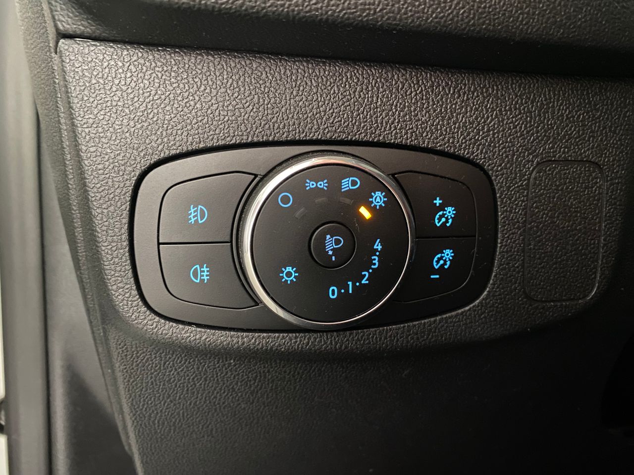 Ford Focus 1.5 Ecoblue 88kW Trend+ - foto 9