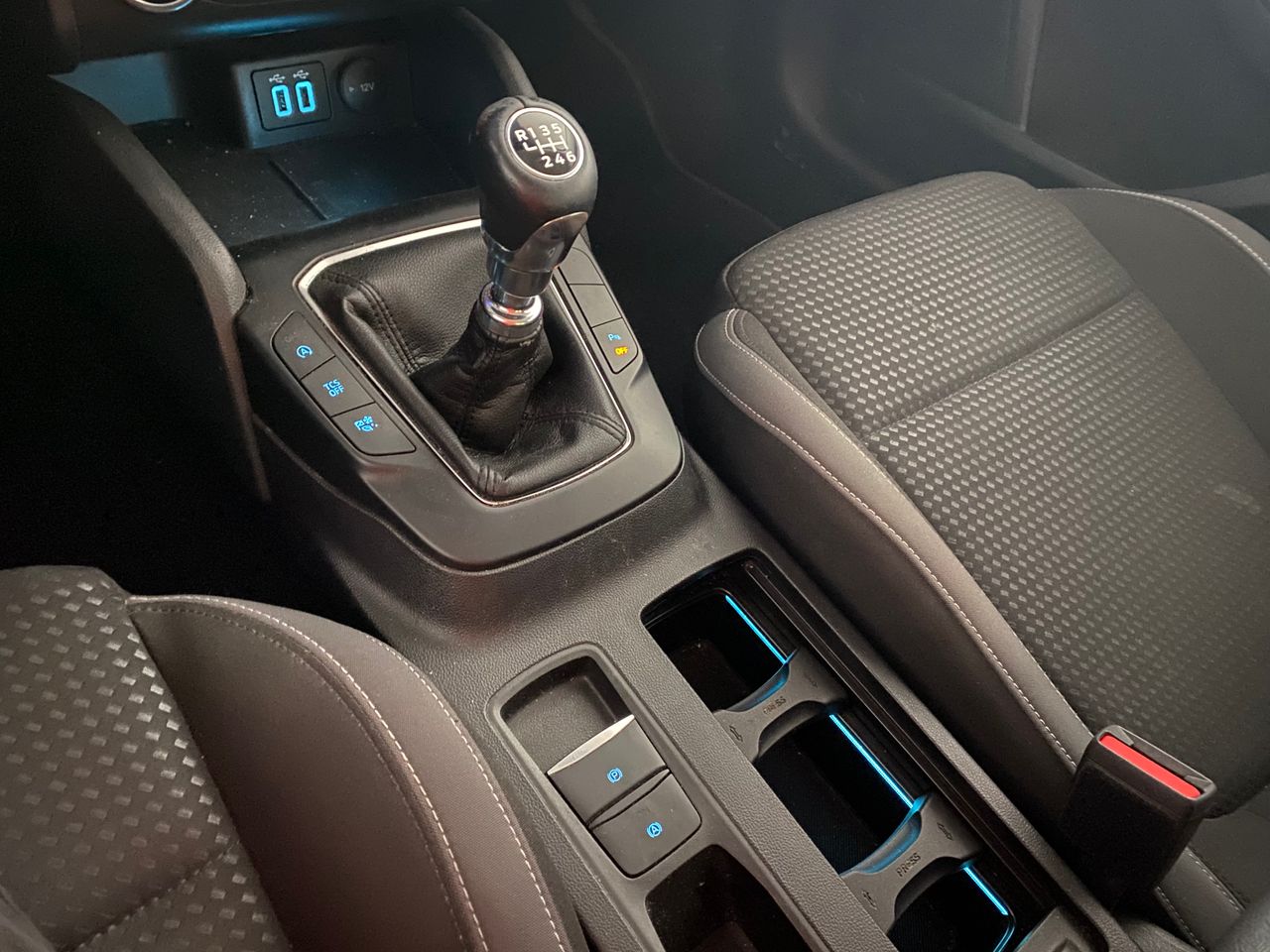 Ford Focus 1.5 Ecoblue 88kW Trend+ - foto 15