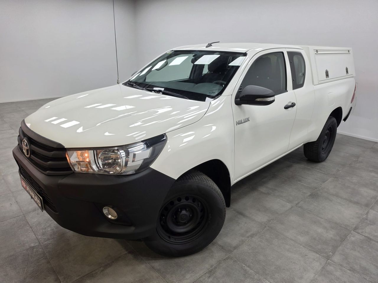 Toyota Hilux 2.4 D4D Cabina simple GX