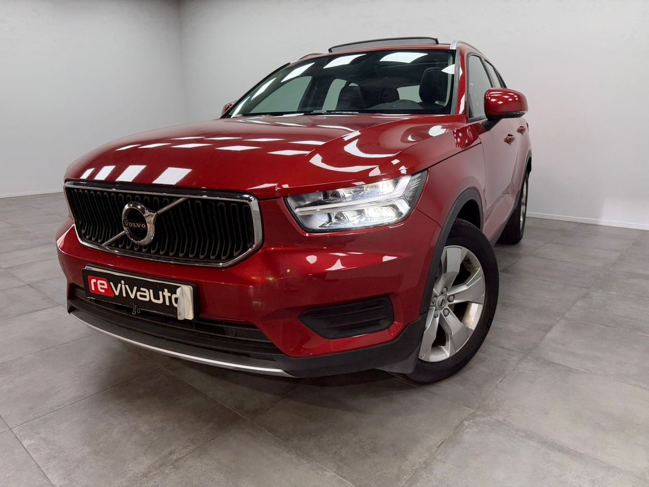 Volvo XC40 2.0 D4 AWD Momentum Auto