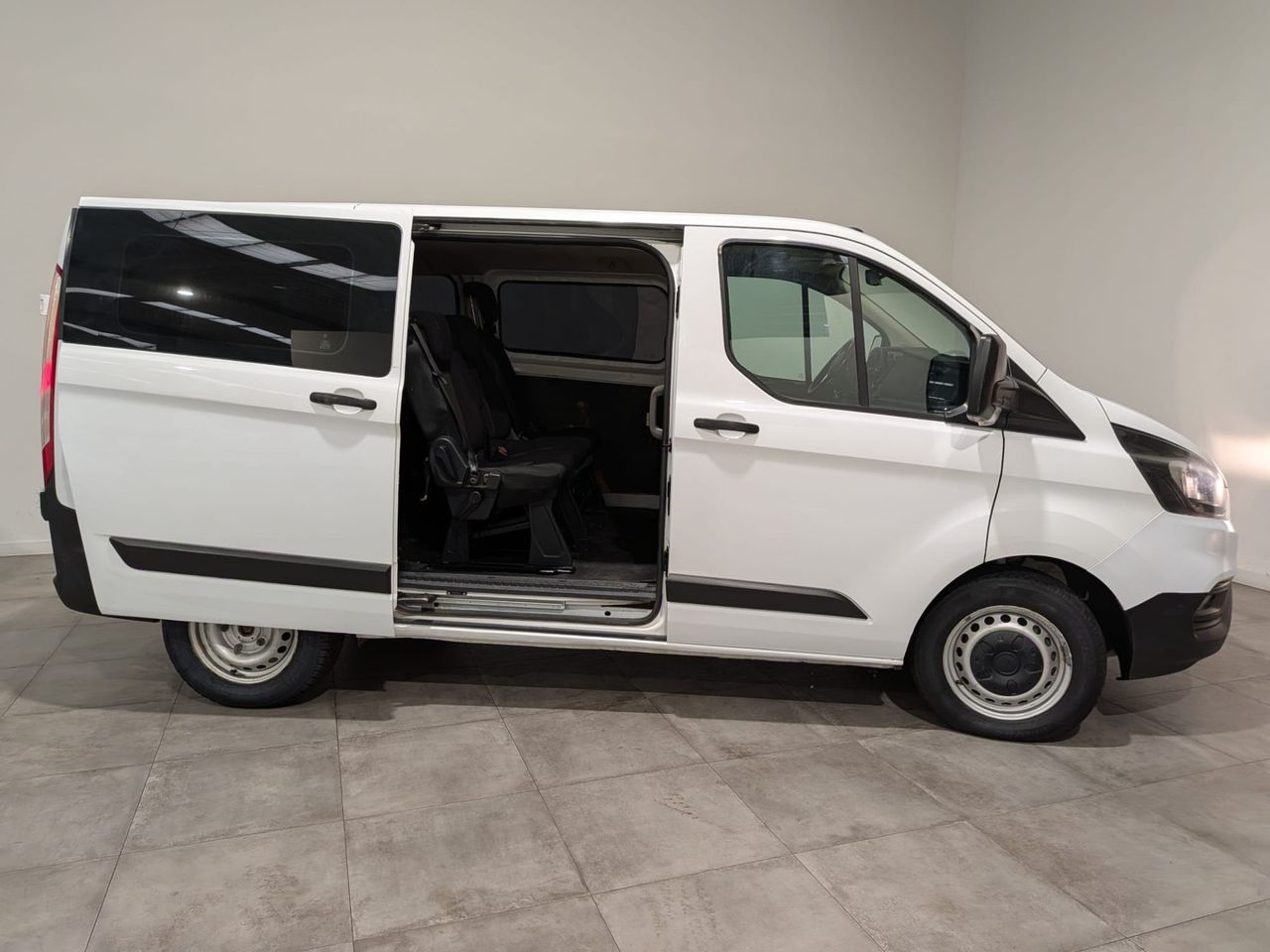 Ford Transit Custom KOMBI 2.0 TDCI 77KW 310 L1 AMBIENTE - foto 4
