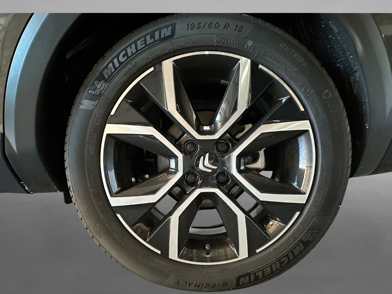 citroën c4 2023 / foto grande (3)