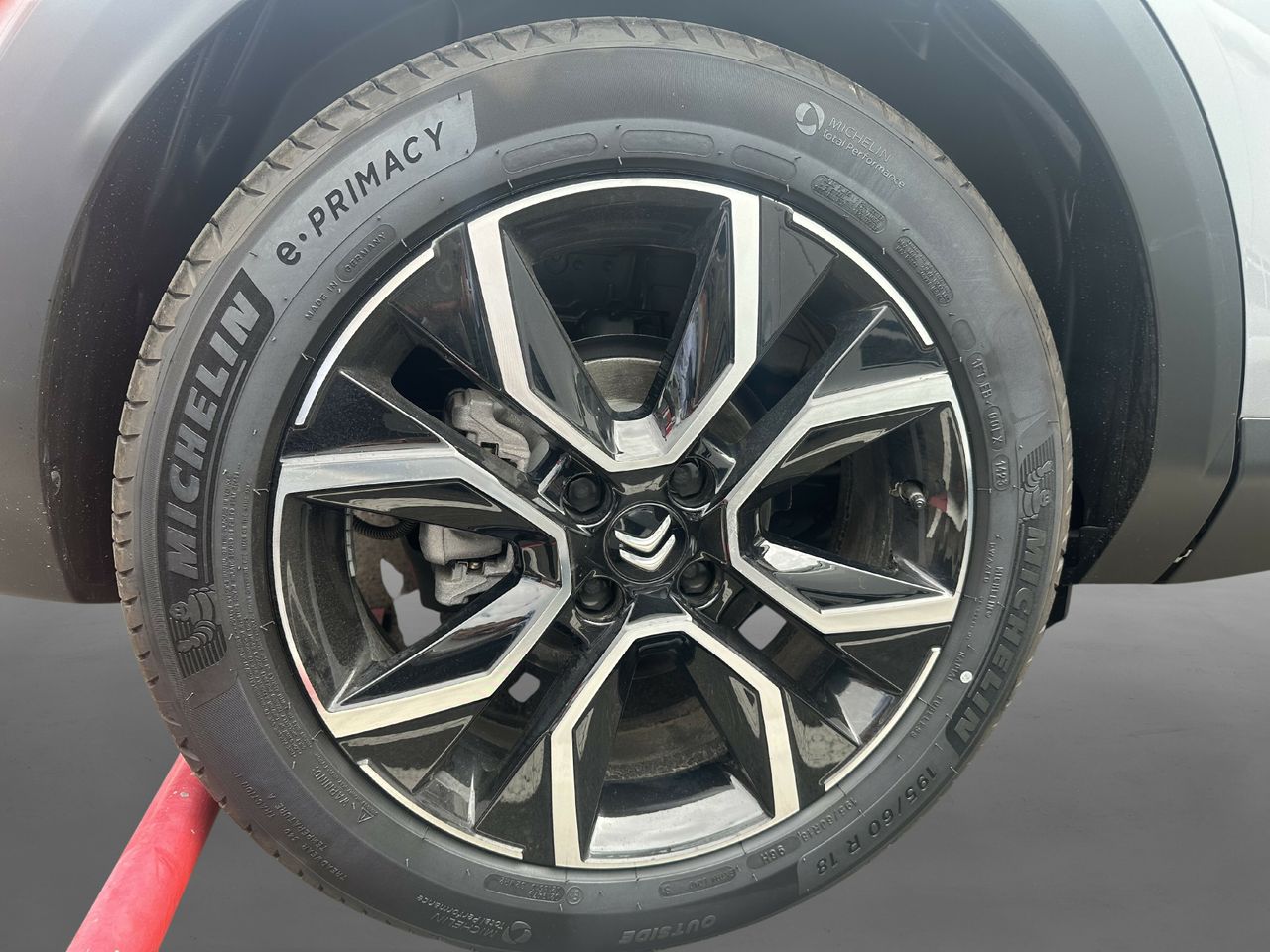 citroën c4 2023 / foto grande (3)