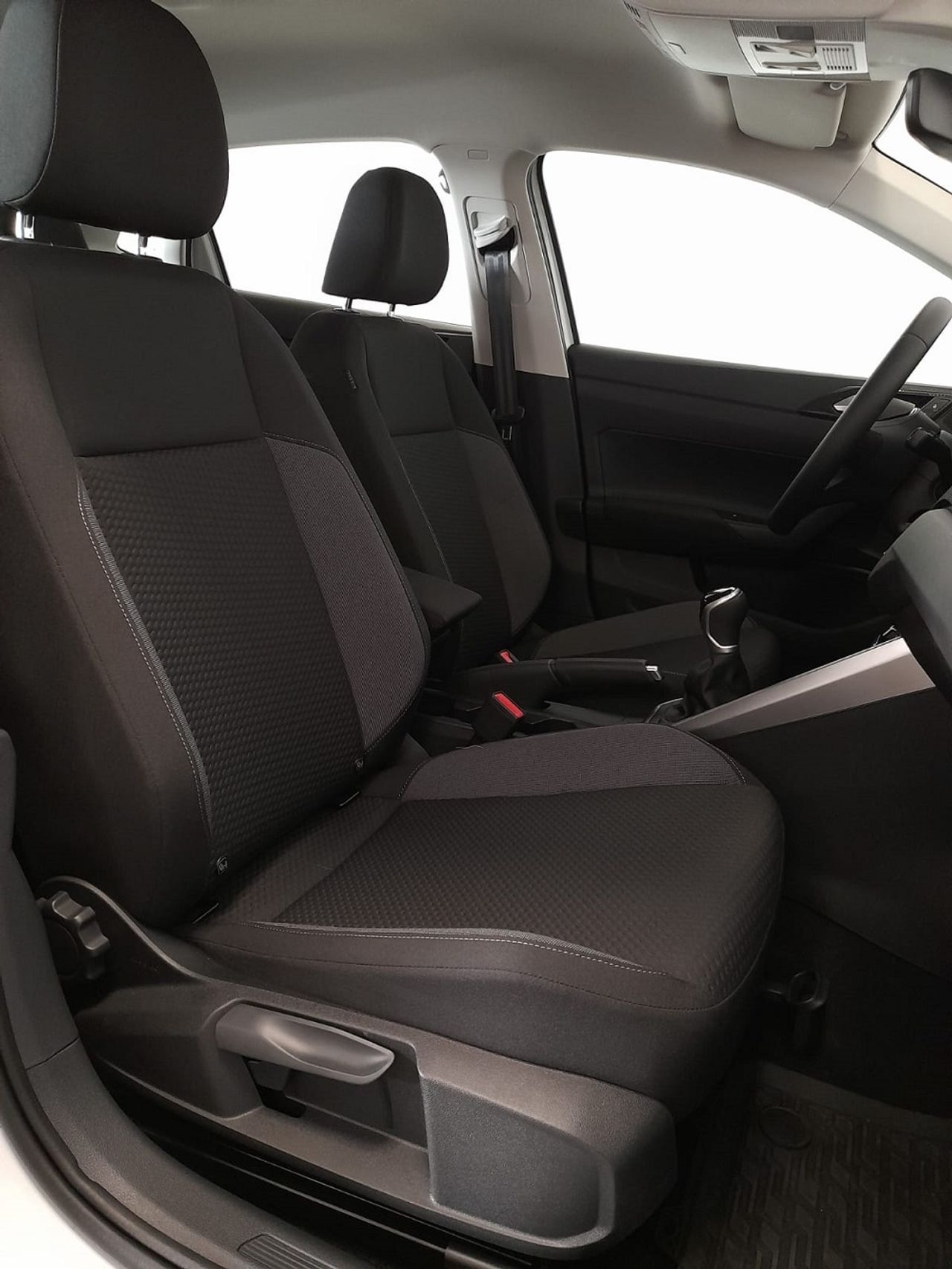 Volkswagen Polo Nuevo  Connect 1.0 TSI 70 kW (95 CV) SG5 (AE - foto 5