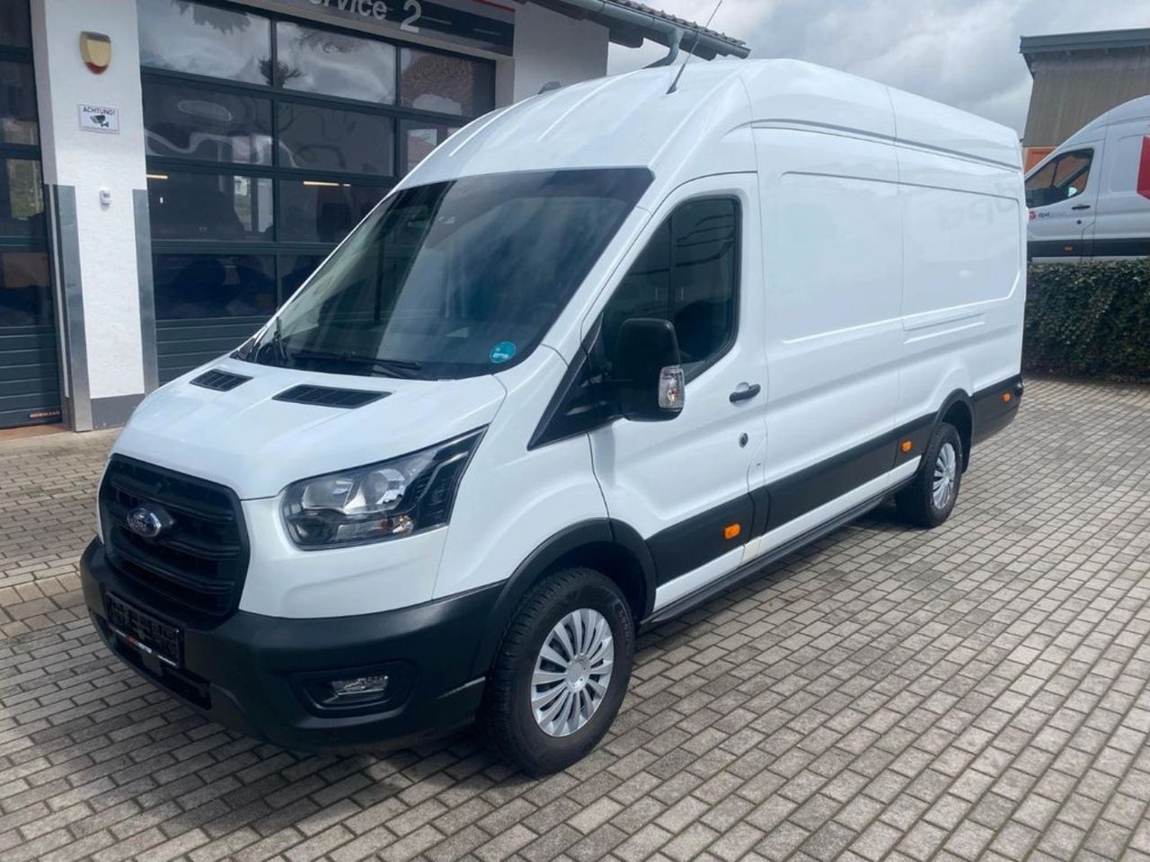 Enano  de segunda mano - ford transit 2018 /