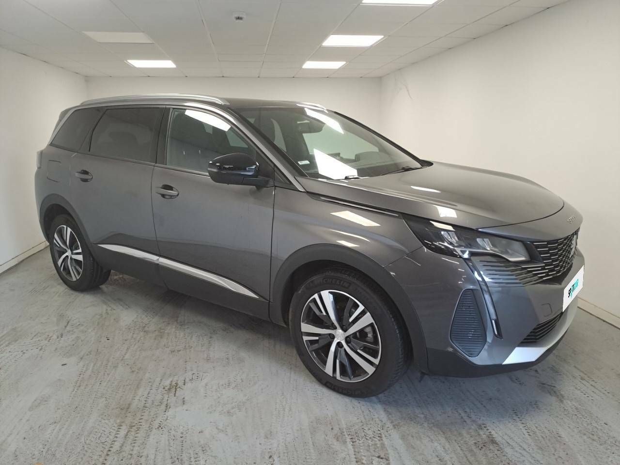 peugeot 5008 2024 / foto grande (3)