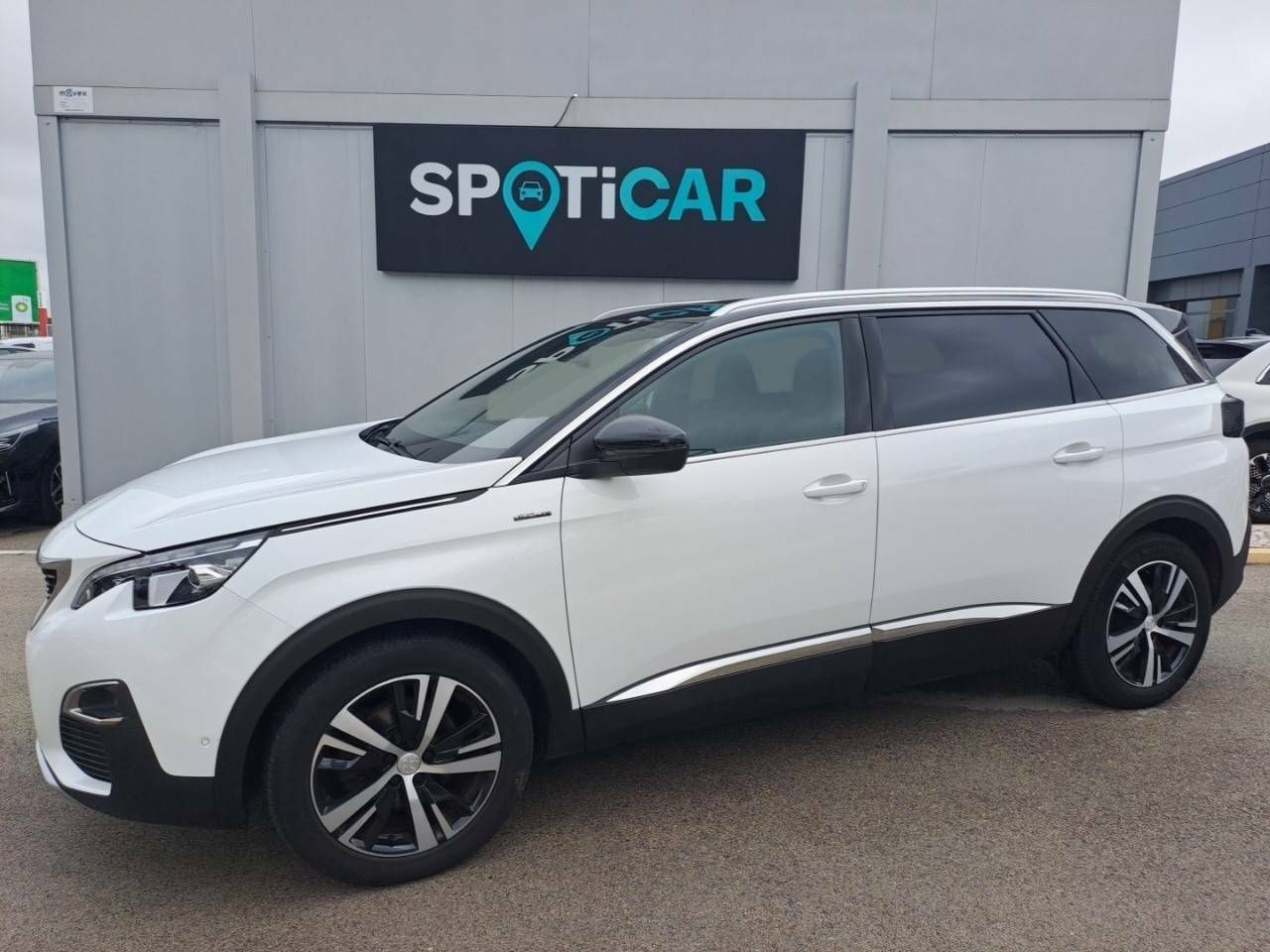 Foto peugeot 5008 2020 /