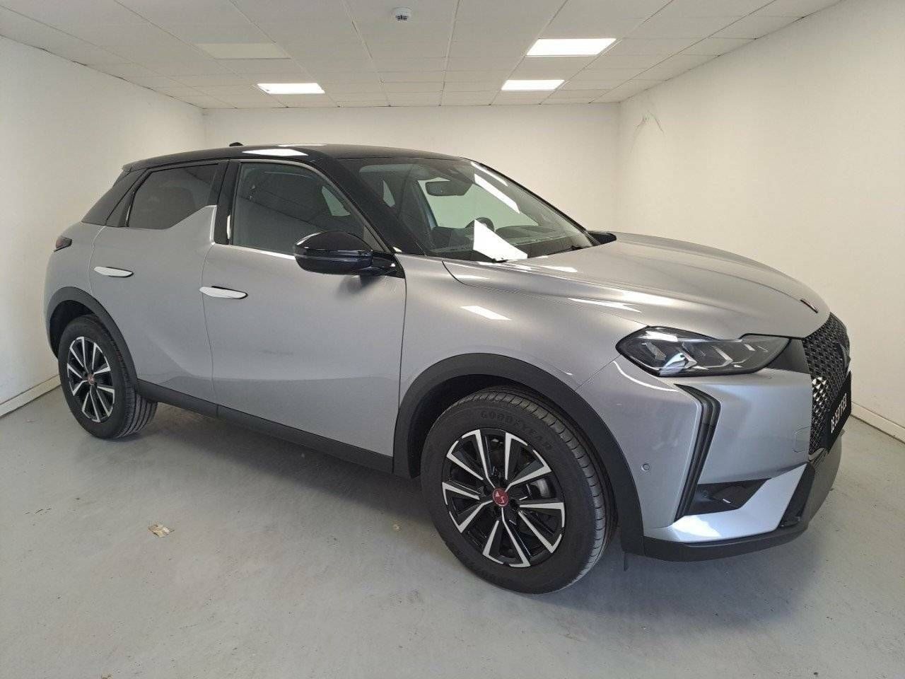 ds automobiles ds 3 2024 / foto grande (3)