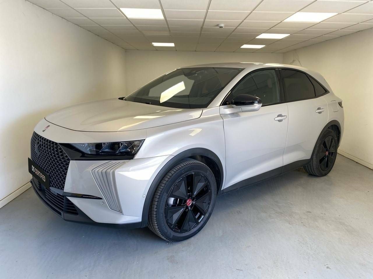 Foto ds automobiles ds 7 2024 /